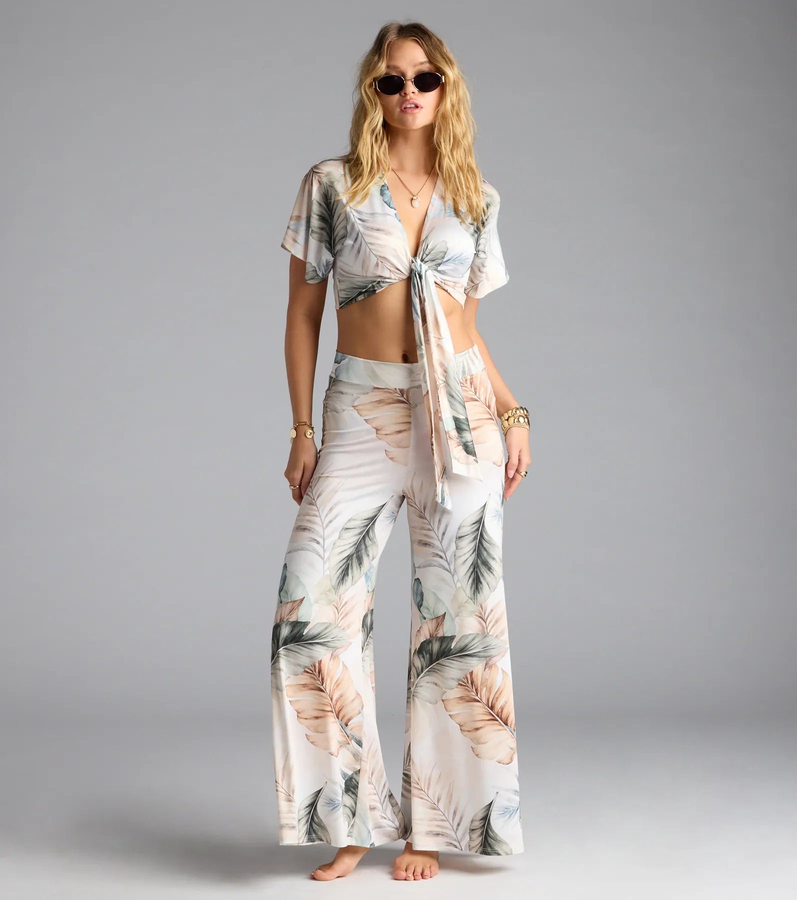 Mornings In Tulum Tropical Tie-Front Crop Top - Image 3
