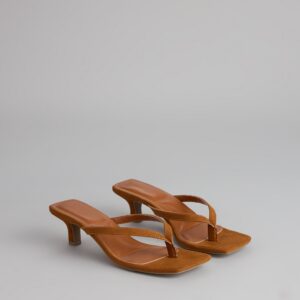 Feeling Chic Thong Square Toe Heels